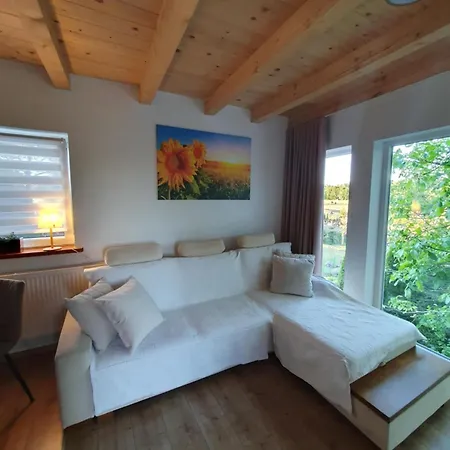 Orzechowy Superior アパート